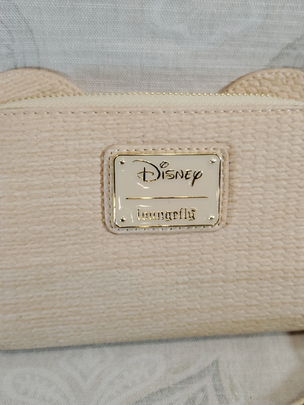 Disney Loungefly Cream Textured Mini Bag/ Clutch